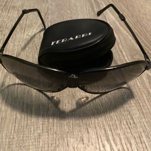 ferarri foldable aviator sunglasses with case